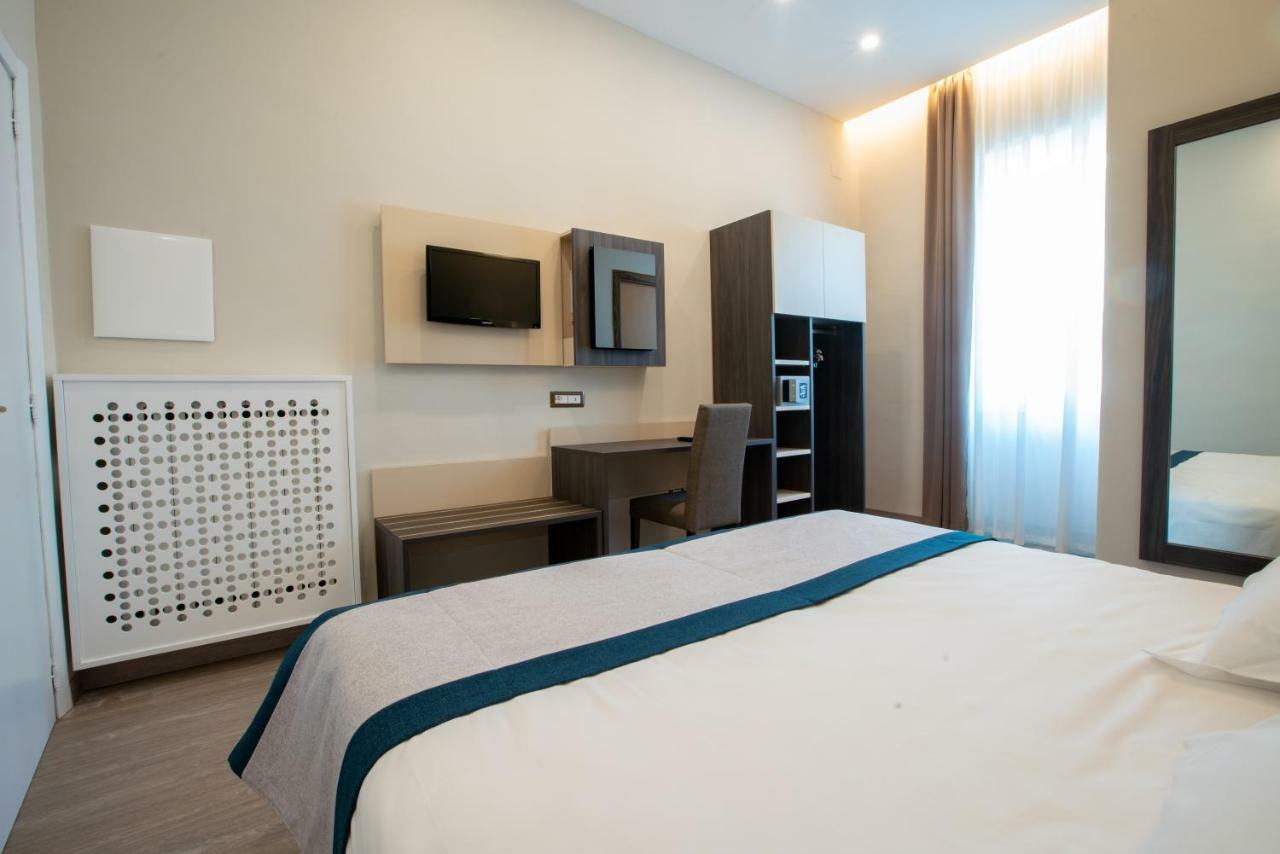 Hotel San Lorenzo - &